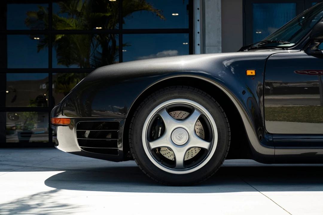 1988 Porsche 959 - Image 25 of 31