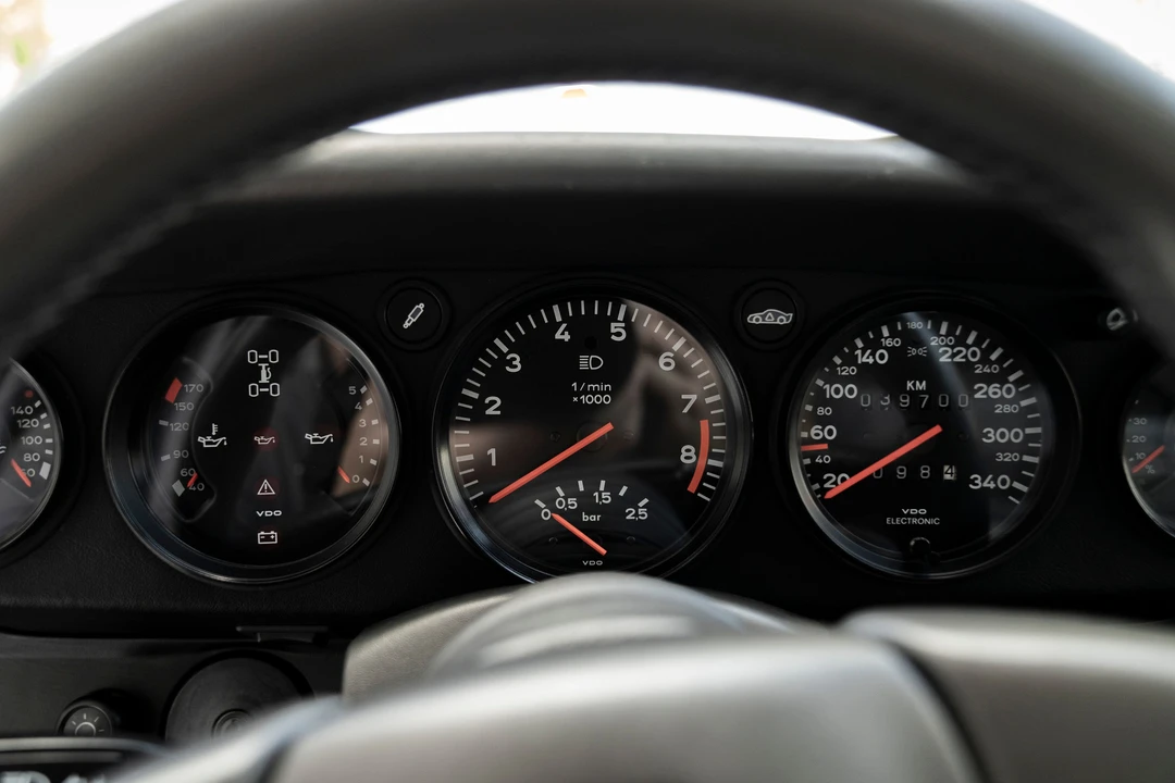 1988 Porsche 959 - Image 19 of 31