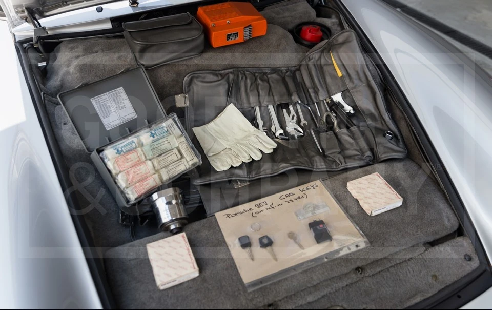 1988 Porsche 959 - Image 16 of 18