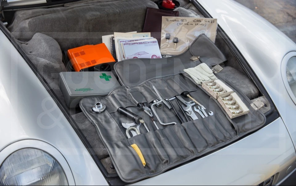 1988 Porsche 959 - Image 17 of 20