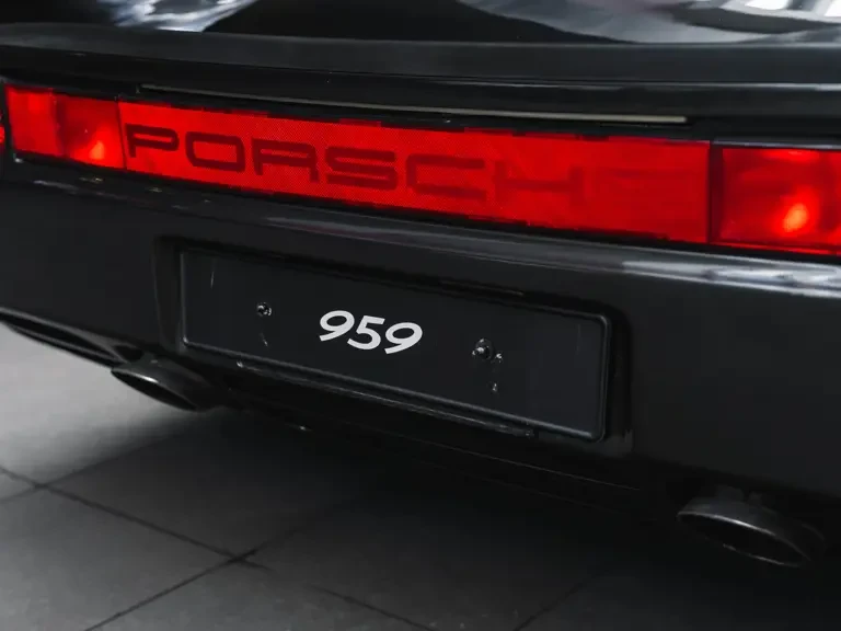 1988 Porsche 959 - Image 19 of 31
