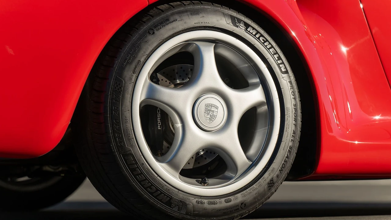 1988 Porsche 959 - Image 25 of 31