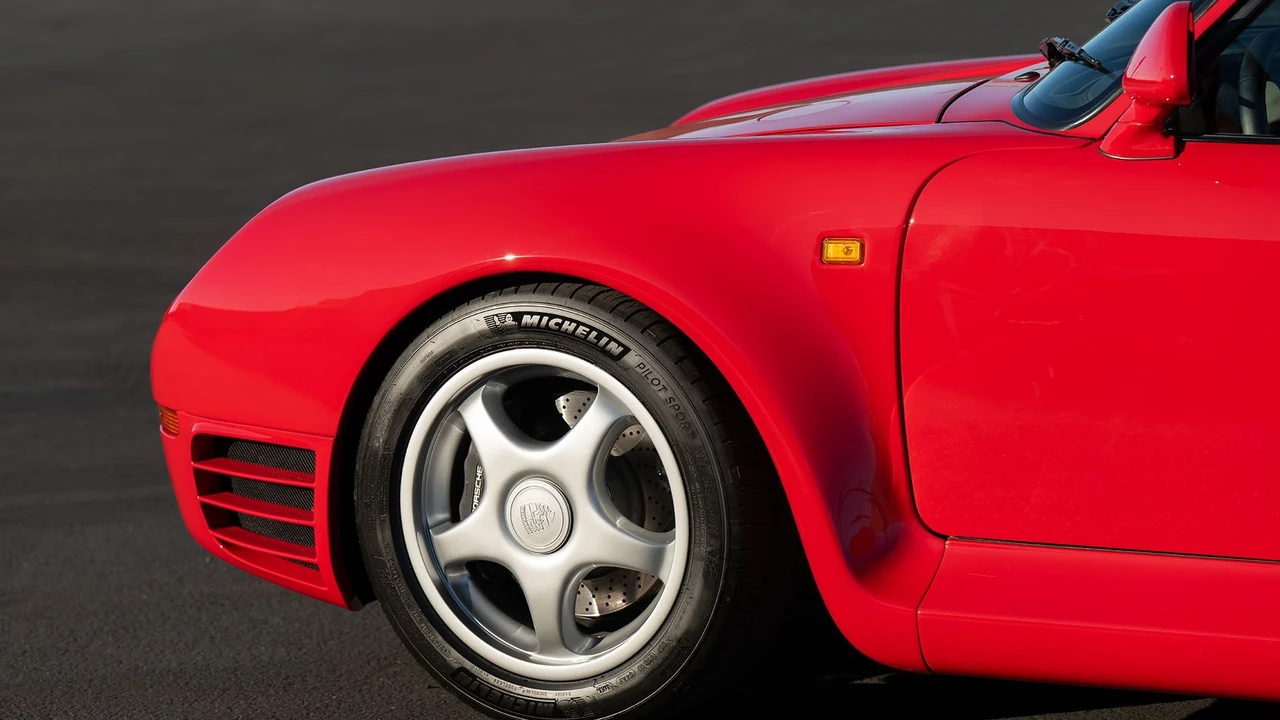 1988 Porsche 959 - Image 18 of 31