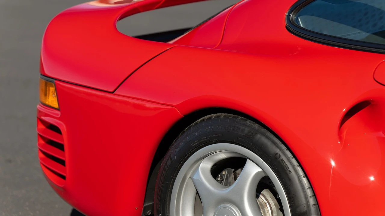 1988 Porsche 959 - Image 27 of 31