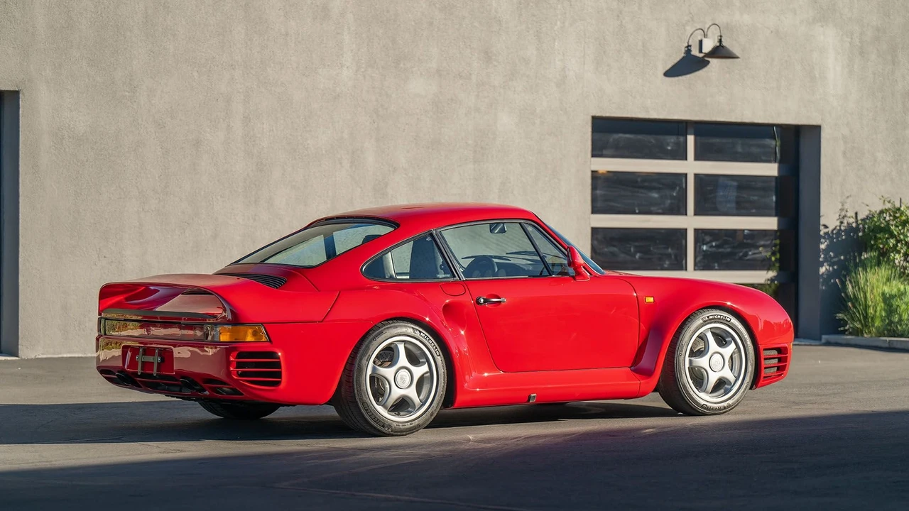 1988 Porsche 959 - Image 12 of 31