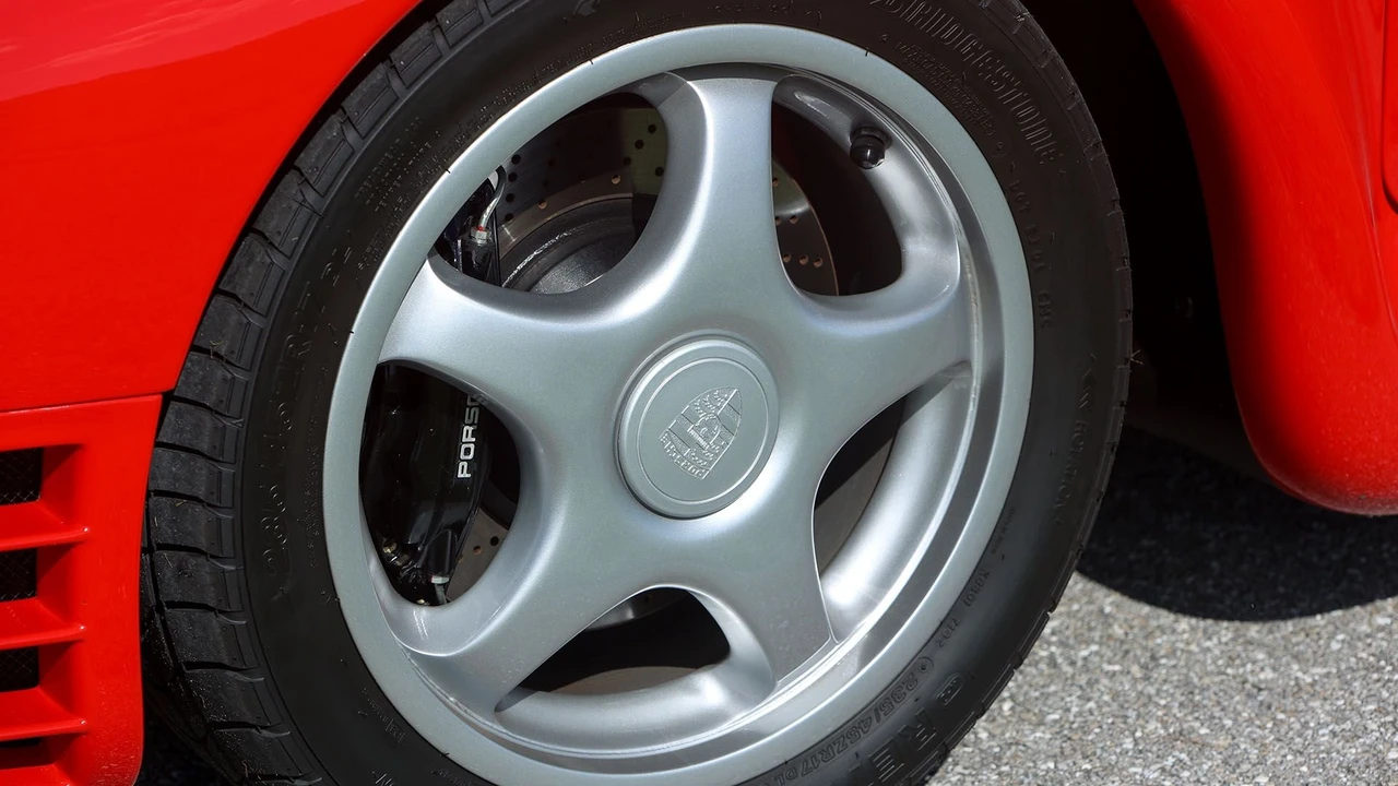 1988 Porsche 959 - Image 29 of 31