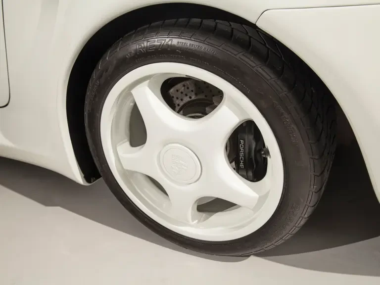 1988 Porsche 959 - Image 11 of 28