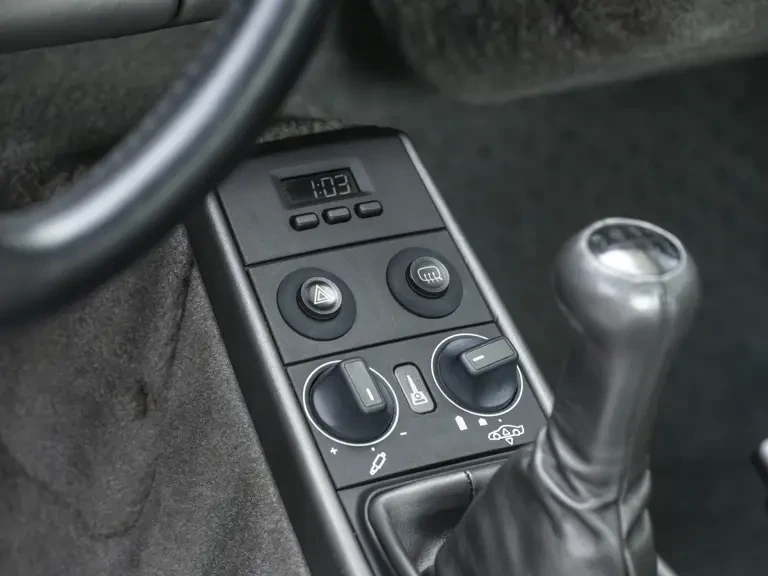 1988 Porsche 959 - Image 21 of 31