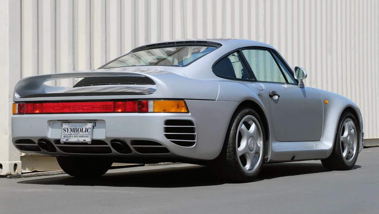 1988 Porsche 959 - Image 23 of 31