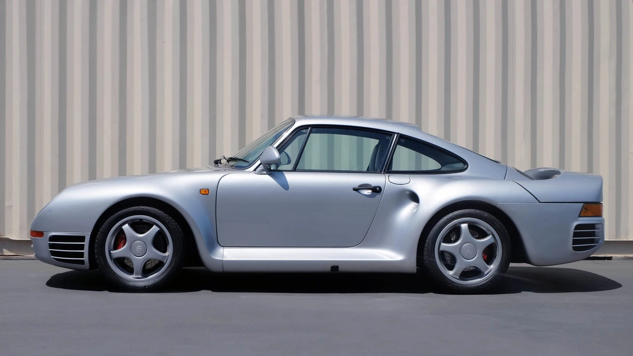 1988 Porsche 959 - Image 27 of 31