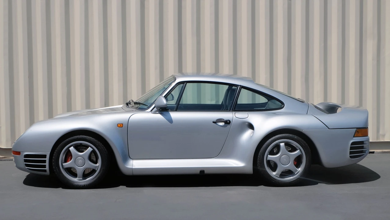 1988 Porsche 959 - Image 28 of 31