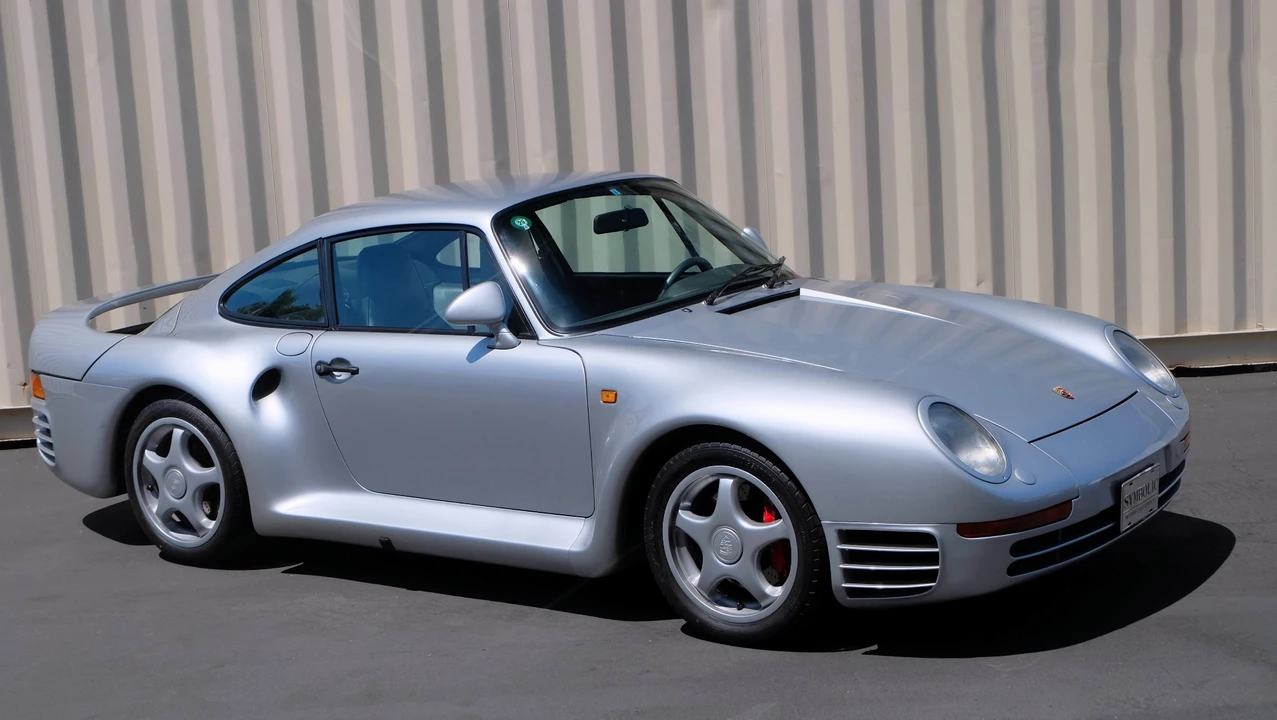 1988 Porsche 959 - Image 10 of 31