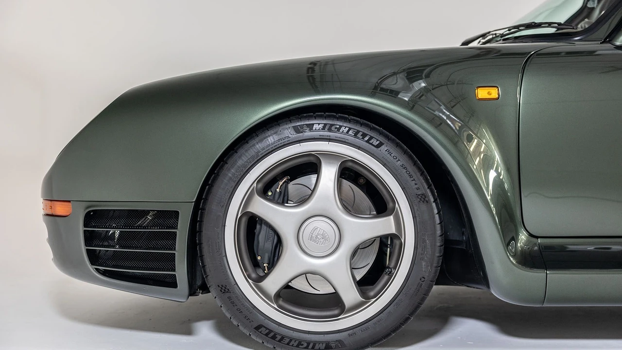 1988 Porsche 959 - Image 21 of 31