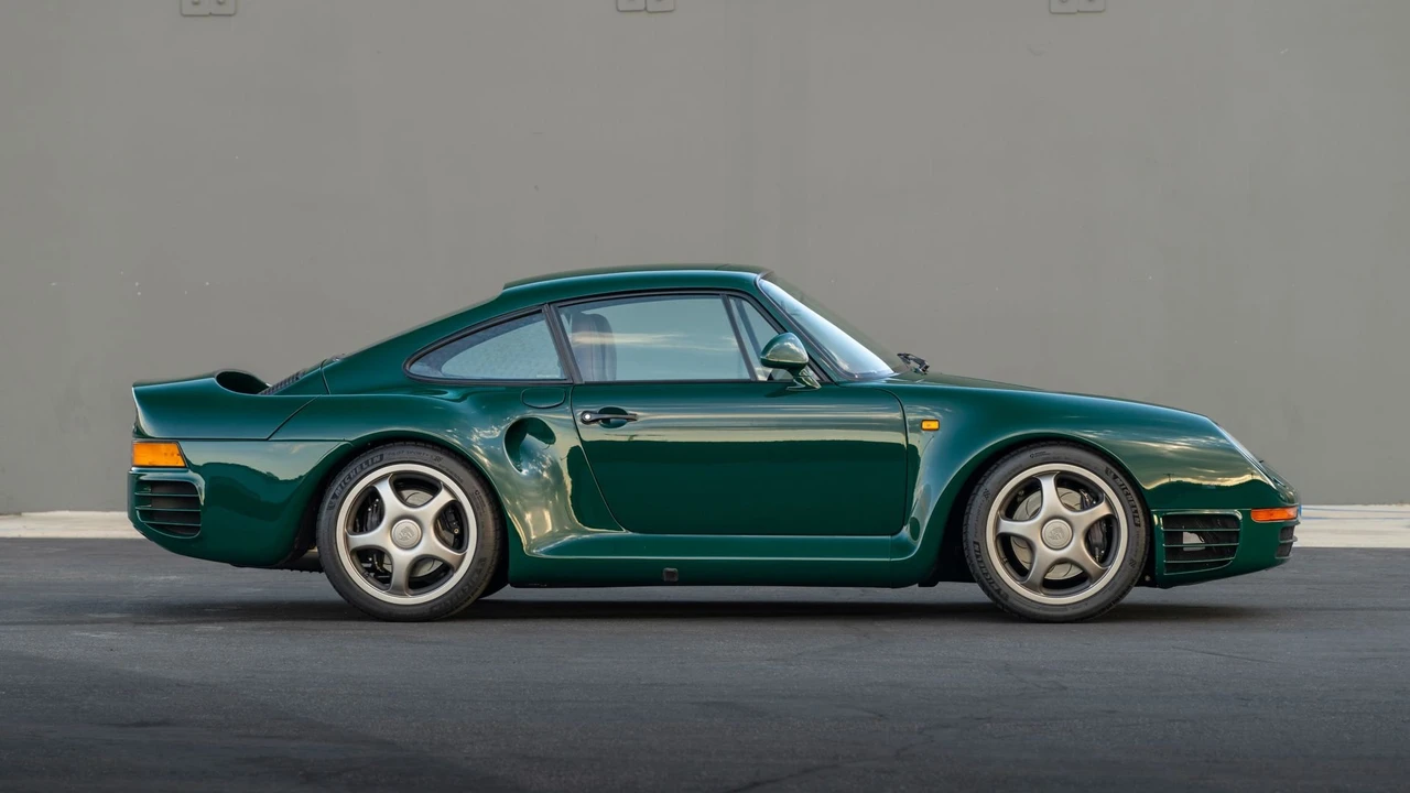 1988 Porsche 959 - Image 16 of 31