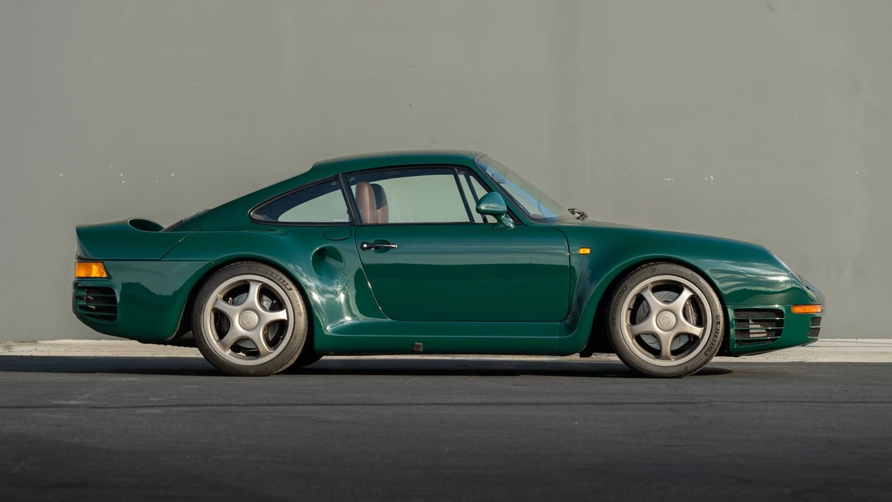 1988 Porsche 959 - Image 2 of 31