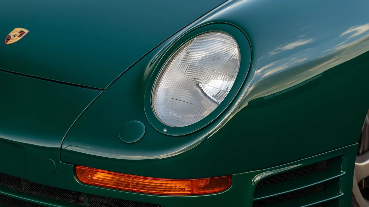 1988 Porsche 959 - Image 24 of 31