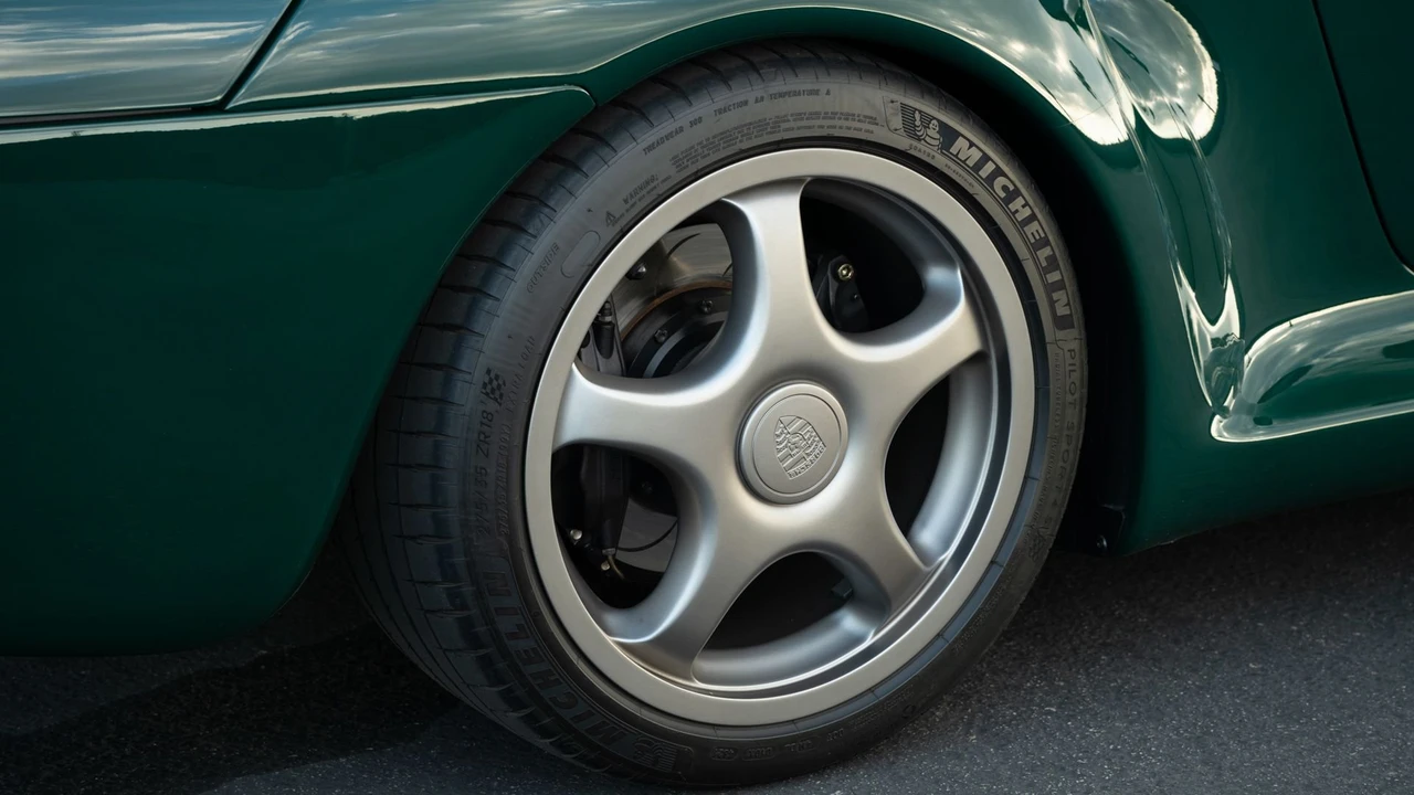 1988 Porsche 959 - Image 15 of 31