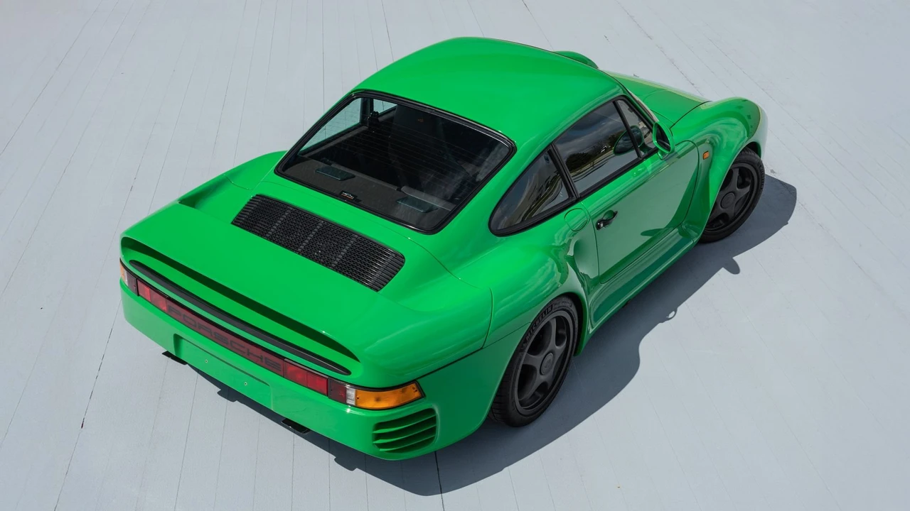 1988 Porsche 959 - Image 28 of 31