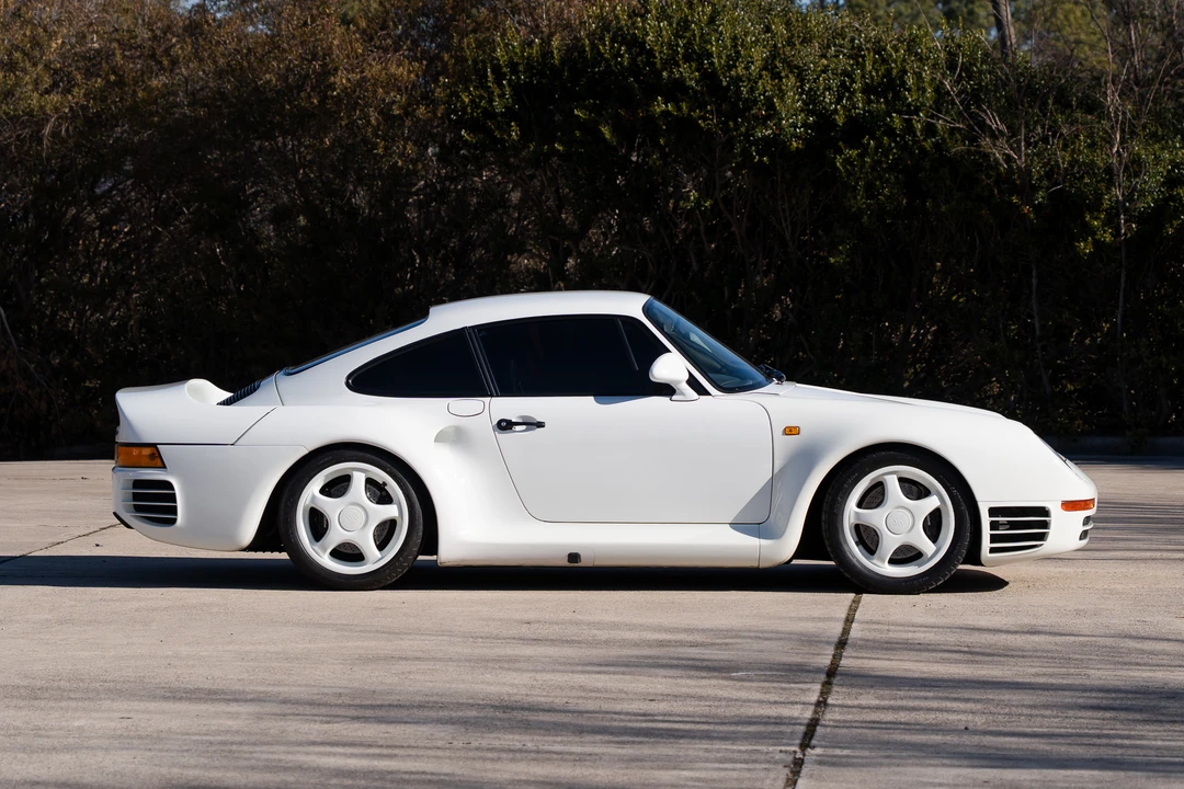 1988 Porsche 959 - Image 9 of 31