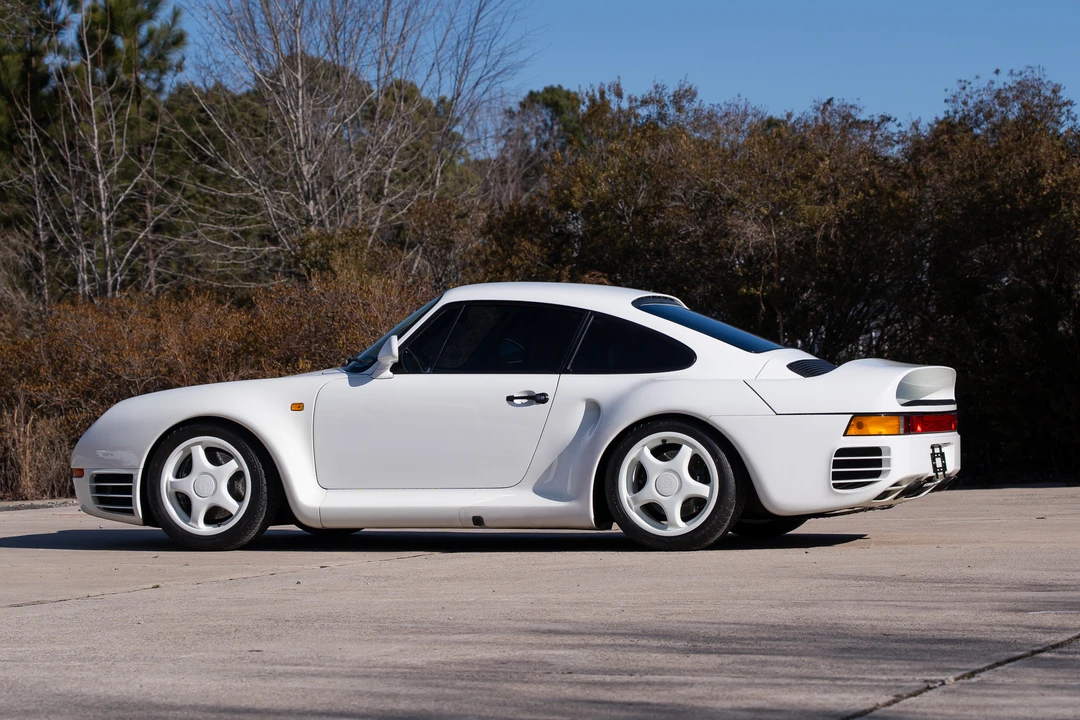 1988 Porsche 959 - Image 28 of 31