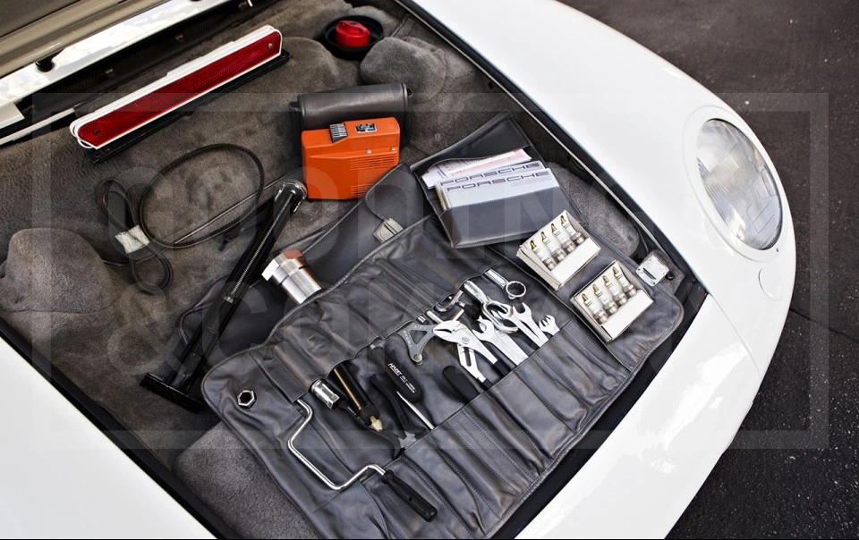 1988 Porsche 959 - Image 17 of 18