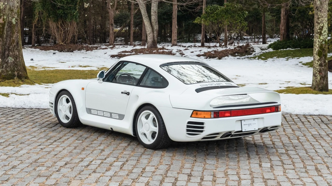 1988 Porsche 959 - Image 18 of 31