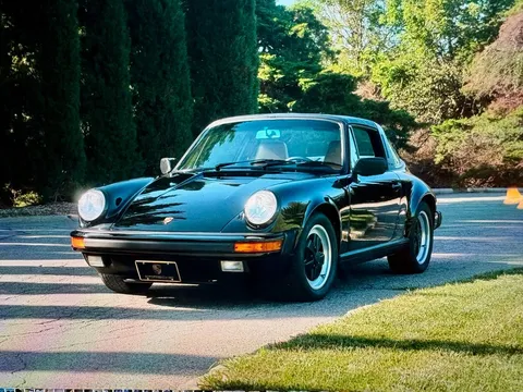 1988 Porsche 911 Carrera Targa