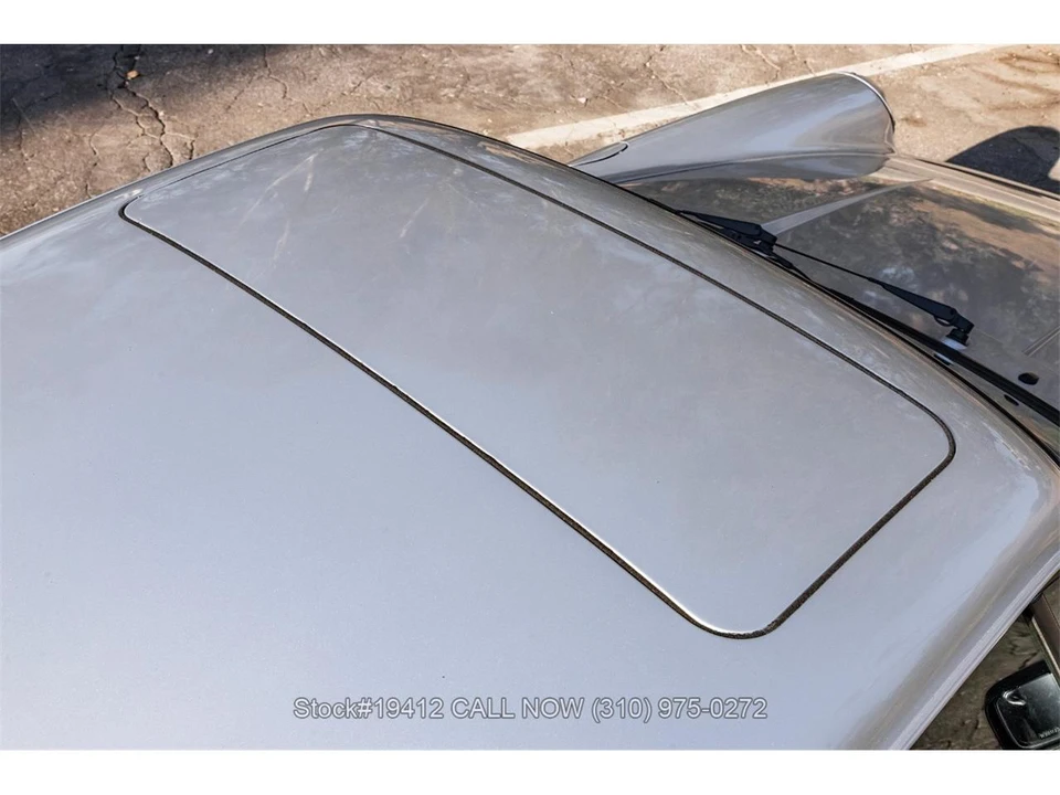 1988 Porsche 911 Carrera 3.2 - Image 18 of 31