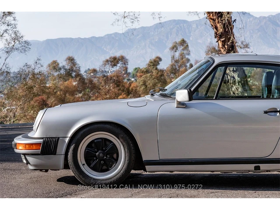 1988 Porsche 911 Carrera 3.2 - Image 16 of 31