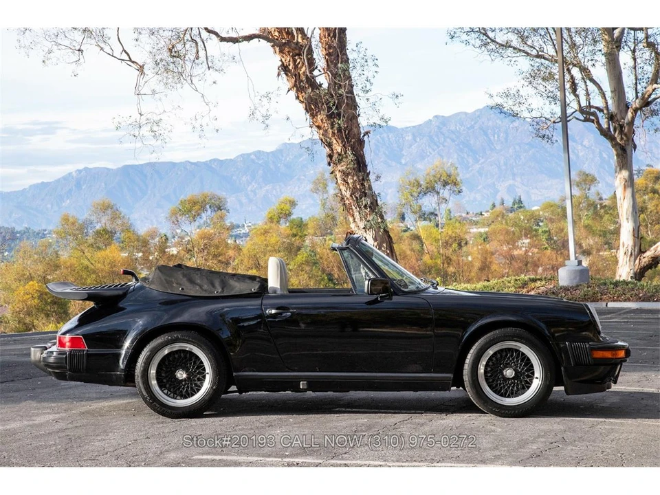 1988 Porsche 911 Carrera 3.2 - Image 4 of 31