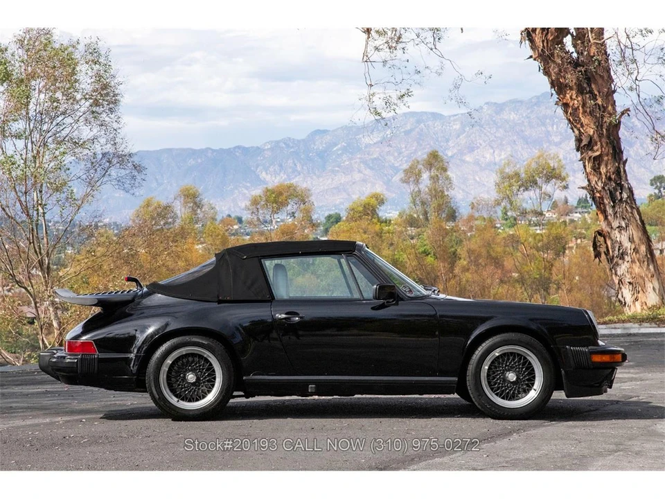 1988 Porsche 911 Carrera 3.2 - Image 12 of 31