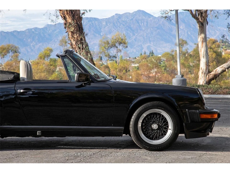 1988 Porsche 911 Carrera 3.2 - Image 18 of 31