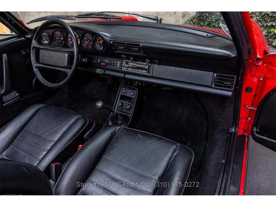 1988 Porsche 911 Carrera 3.2 - Image 26 of 31
