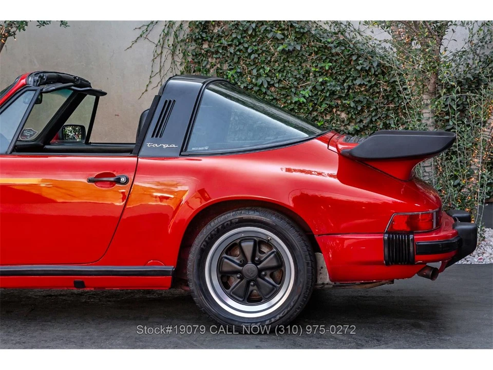 1988 Porsche 911 Carrera 3.2 - Image 17 of 31