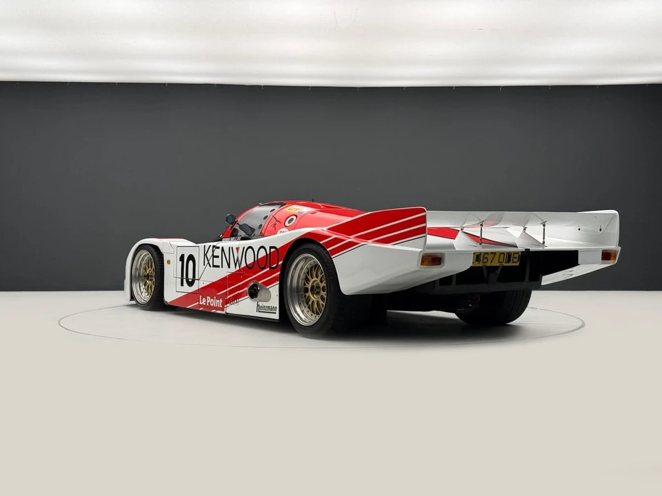 1988 Porsche 956 & 962 - Image 22 of 30