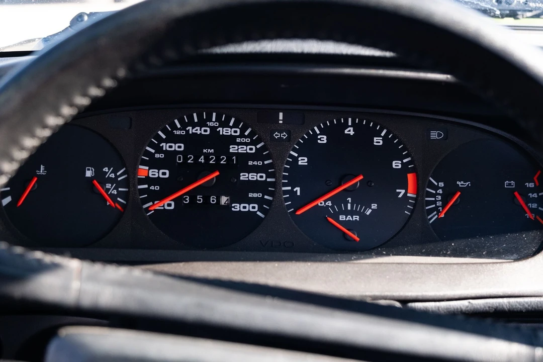 1988 Porsche 944 Turbo - Image 8 of 15