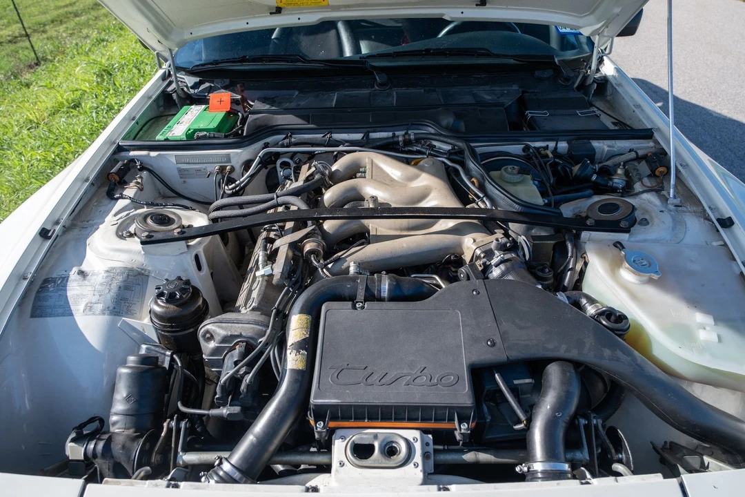 1988 Porsche 944 Turbo - Image 11 of 15