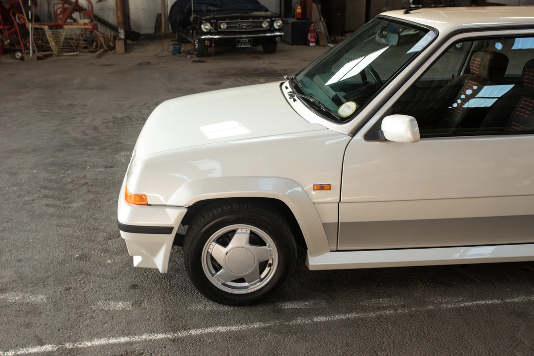 1988 Renault 5 GT Turbo - Image 13 of 31