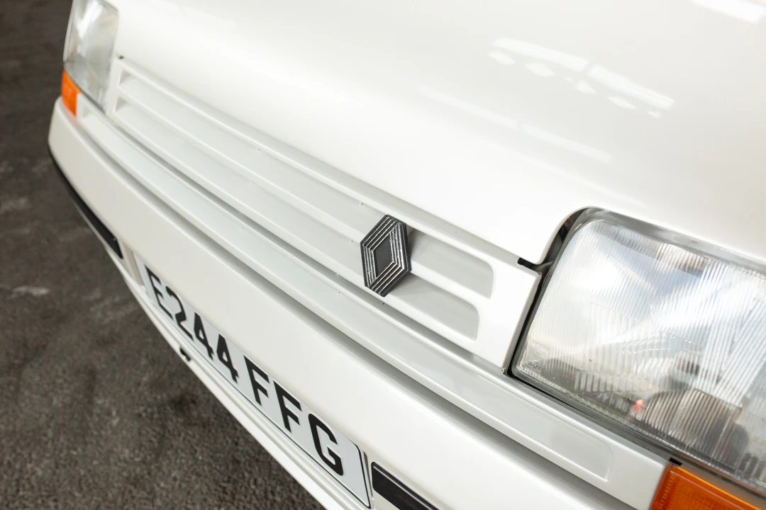 1988 Renault 5 GT Turbo - Image 16 of 31