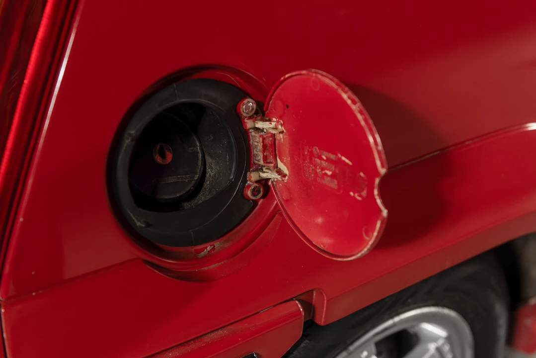 1988 Renault 5 GT Turbo - Image 28 of 31