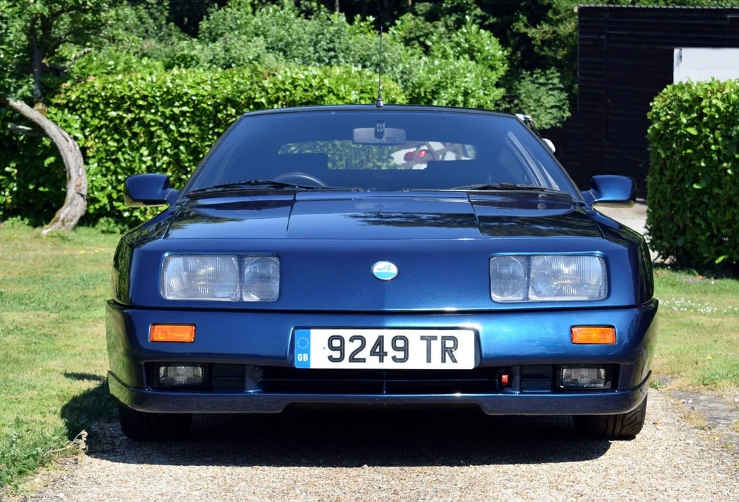1988 Renault - Image 4 of 30