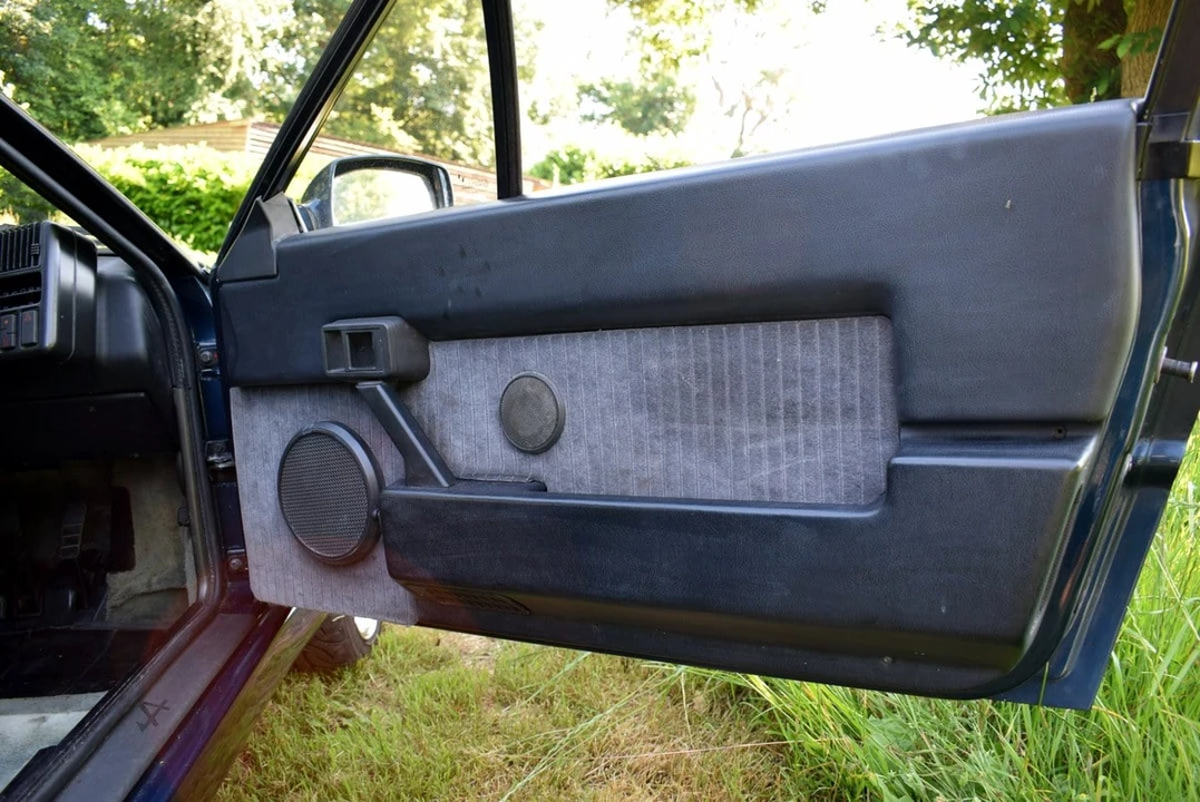 1988 Renault - Image 27 of 30
