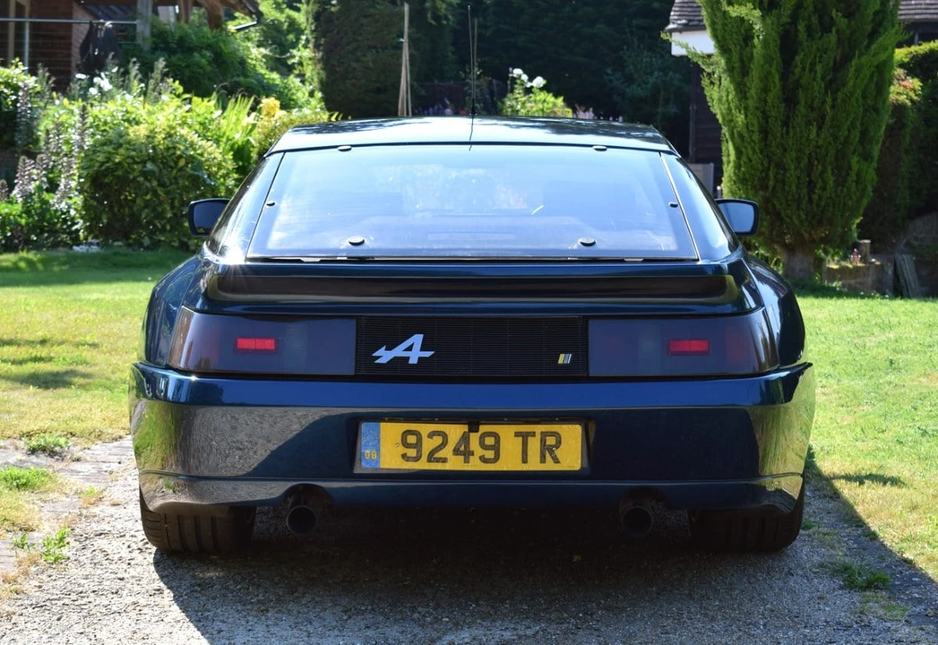 1988 Renault - Image 9 of 30