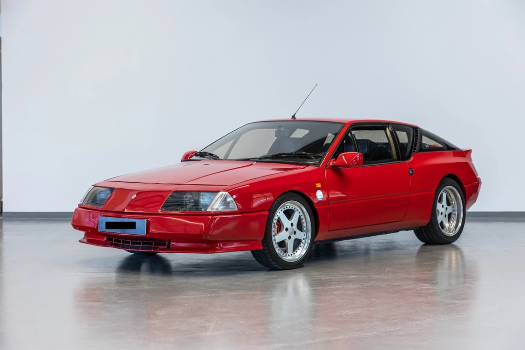 1988 Renault - Image 3 of 30