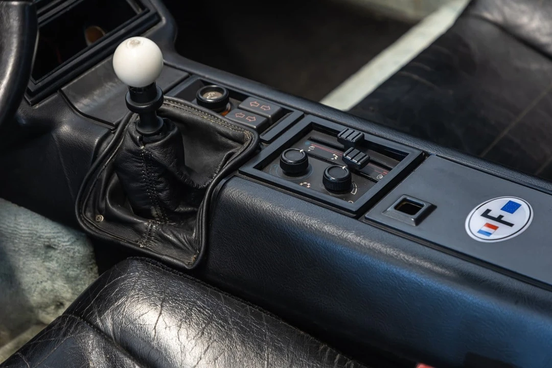 1988 Renault - Image 16 of 30