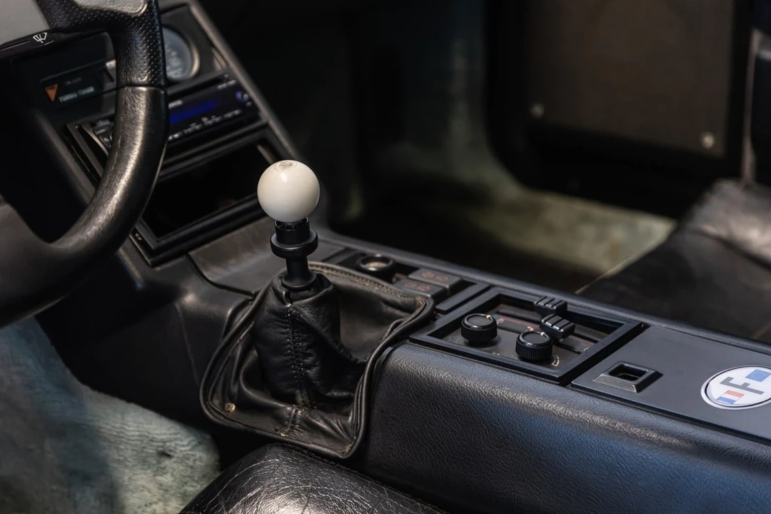 1988 Renault - Image 15 of 30