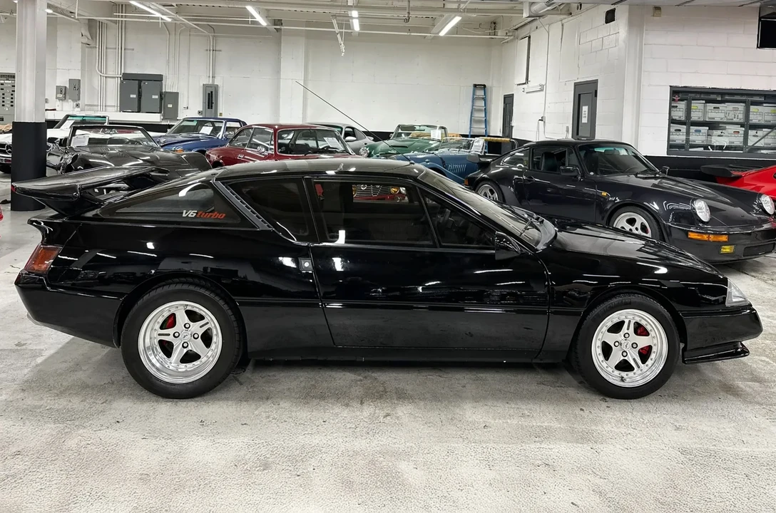 1988 Renault - Image 15 of 31