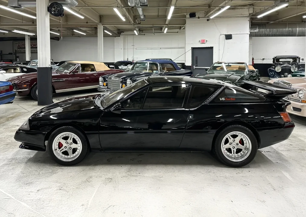 1988 Renault - Image 9 of 31