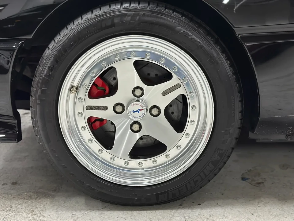 1988 Renault - Image 28 of 31