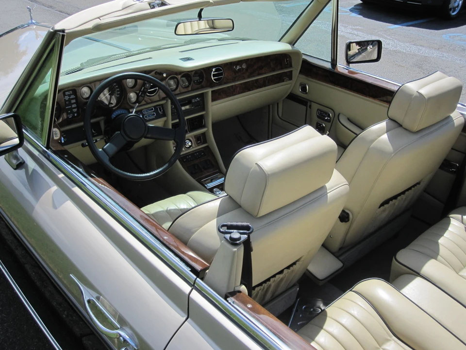 1988 Rolls-Royce Corniche Series II - Image 7 of 9